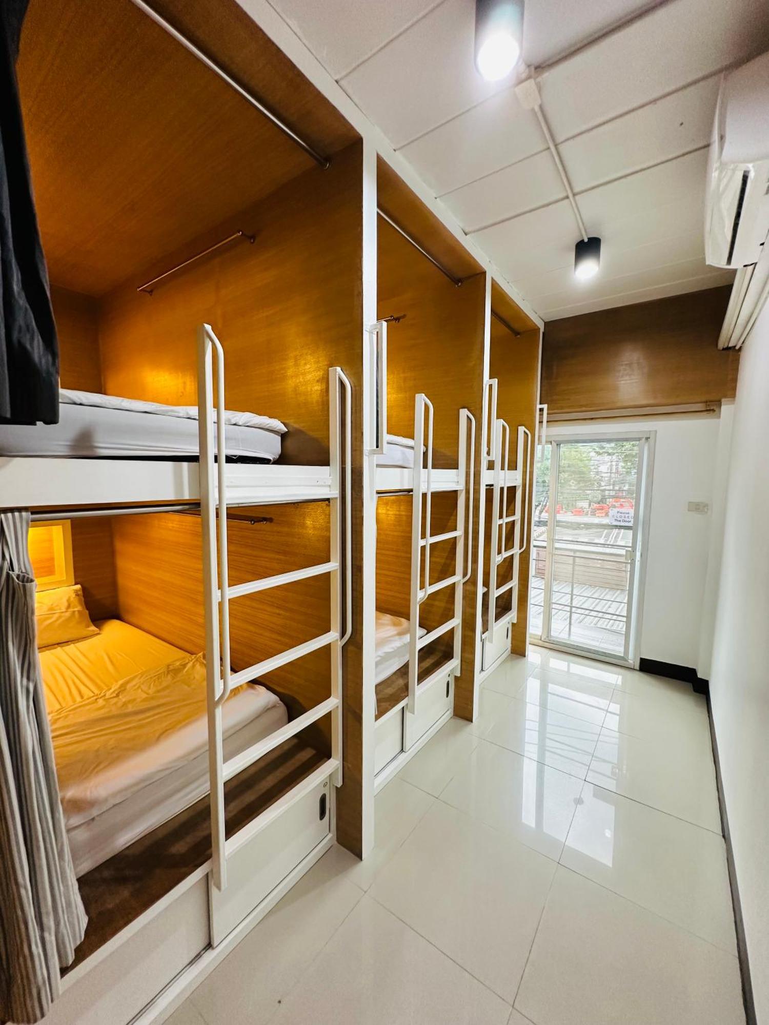 Potae'S House Hostel Chiang Mai Bagian luar foto